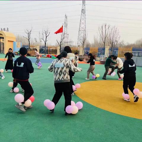 春风十里 芳华如你——银通幼儿园三八妇女节教师团建活动