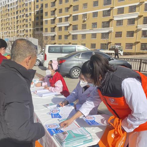 宝元社区——弘扬雷锋精神，爱心义诊进小区