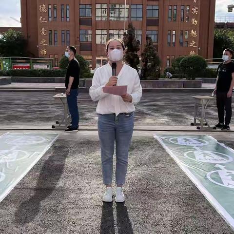 以“演”筑防       以“练” 备战——洛宁县第一实验小学疫情防控开学演练纪实