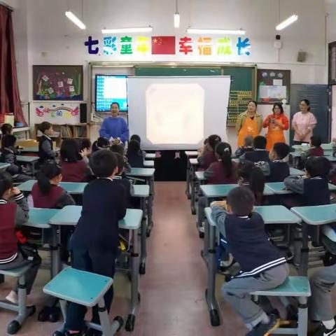【暖阅读•绘本漂流系列活动3+家长暖课堂第2期】一口叙述千古事，双手对舞百万兵—记七彩鱼中队传承传统文化活动