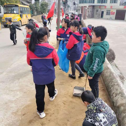 学习雷锋好榜样-马华中心小学组织学生学雷锋志愿活动