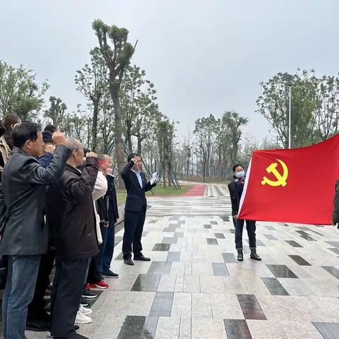 党建聚合力，温情伴重阳