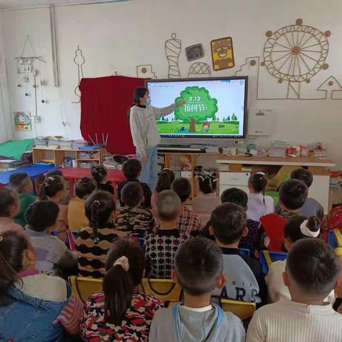 多片绿叶多份温馨——西南幼儿园大班植树节活动