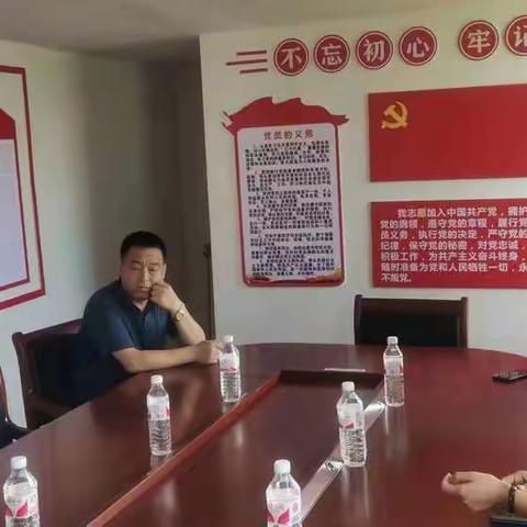 丰润区晨龙残疾人综合服务中心联合党支部举办主题党日活动