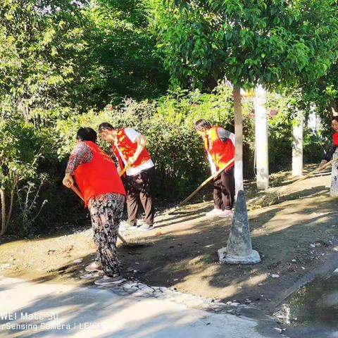 大训堡村开展“双城同创”宣传引导活动