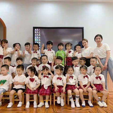 （海西）太阳人国际幼儿园宇宙家“教师节”主题活动