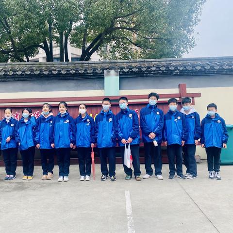 学习雷锋精神 争做美德少年