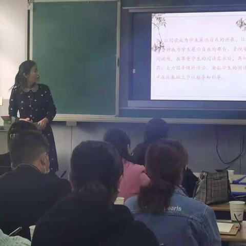 以送教活动为载体，带动教师专业发展