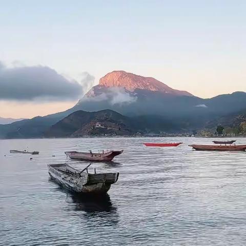 云旅游/泸沽湖/情人滩/山野懒人巴布直播/截屏