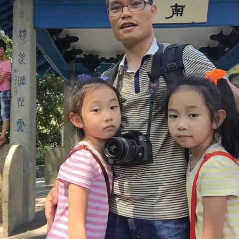 信任和赋能、顾问和权威是孩子教育的关键