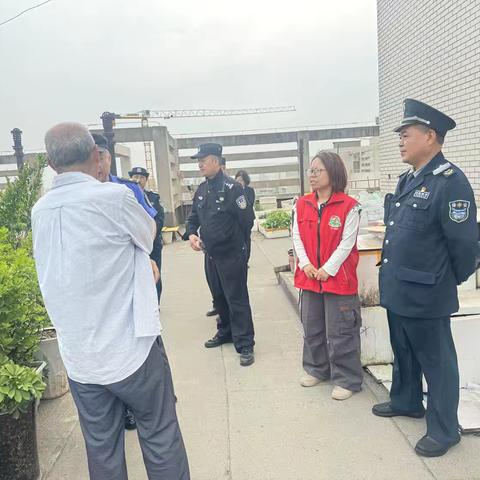 现场议事解民忧 网格联动破难题——福邸铭门社区第二网格工作站高效处置小区违规饲养家禽问题