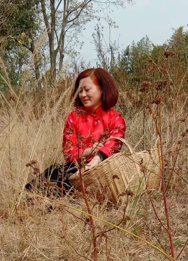 幸福的山妹子