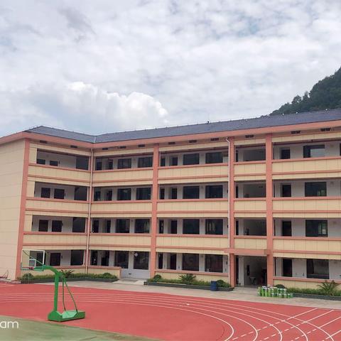 雁池乡苏市小学2021年秋季入学须知