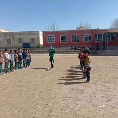 “和美杯”校园足球校级赛色格孜库勒乡第一中心小学