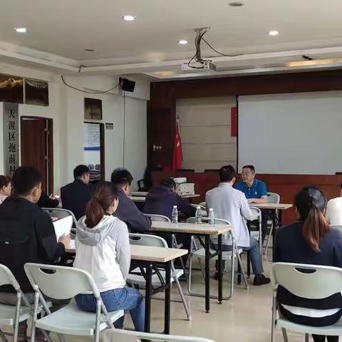 杨建到天涯区抱前村宣讲党的 十九届五中全会精神