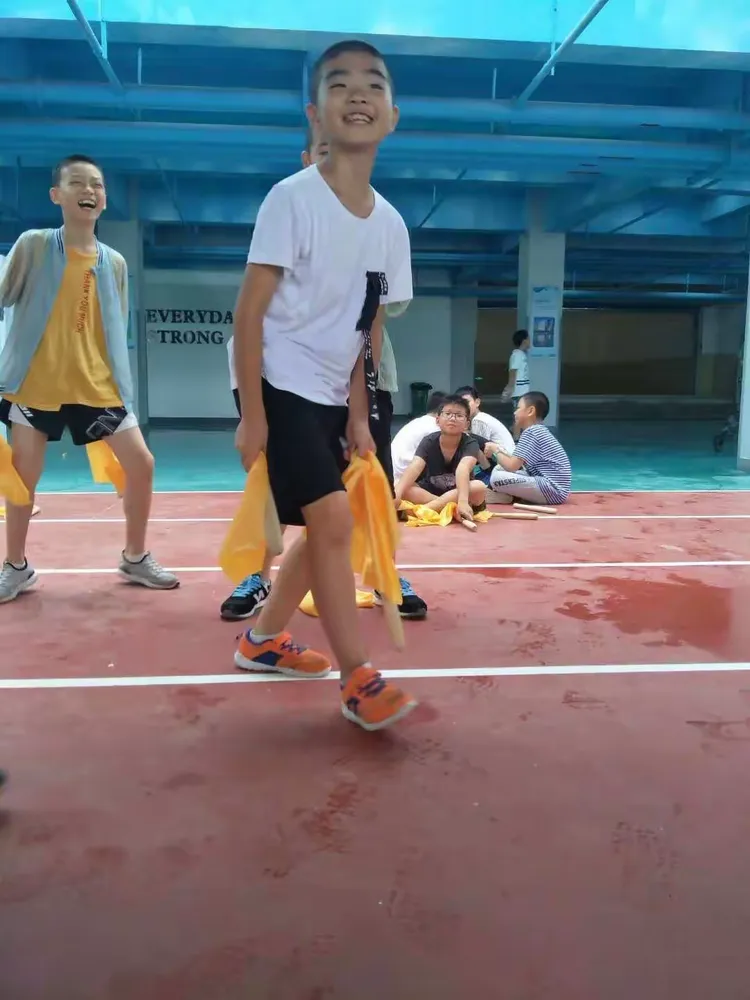 来，我们鸭子步走起