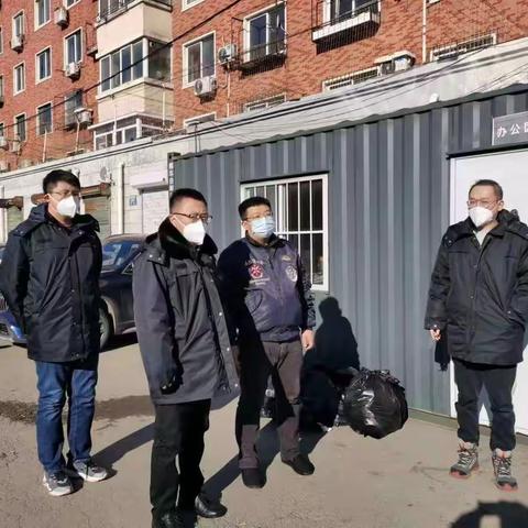 “工”坚克难，“人”人有责，“村”土必争，“凝”心聚力，共同战“疫”——工人村街道封闭小区纪实