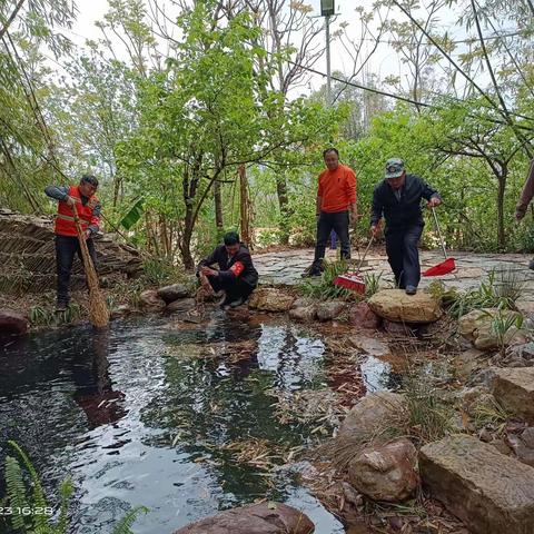 红墙村开展环境卫生大扫除简报