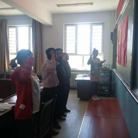 “扫黑除恶强根基，党员先行作表率 ”风水梁小学、幼儿园联合党支部主题党日活动