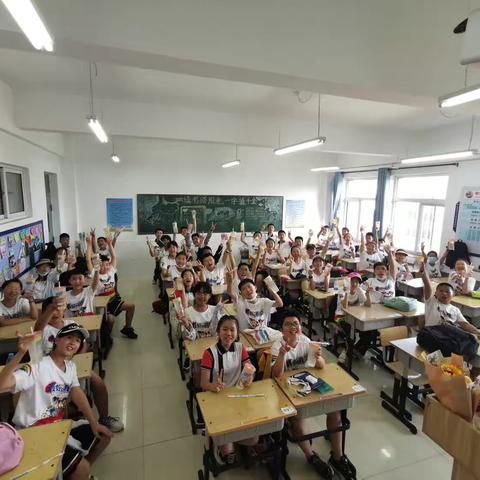 逸城学校（小学部）“致敬青春 梦想起航”2023年毕业季