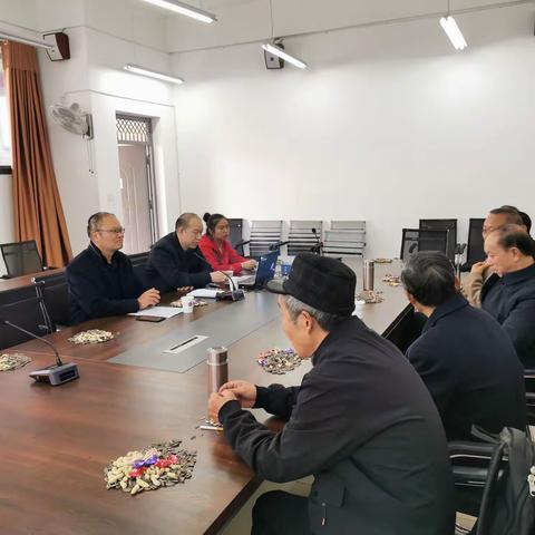 岁岁重阳，今又重阳