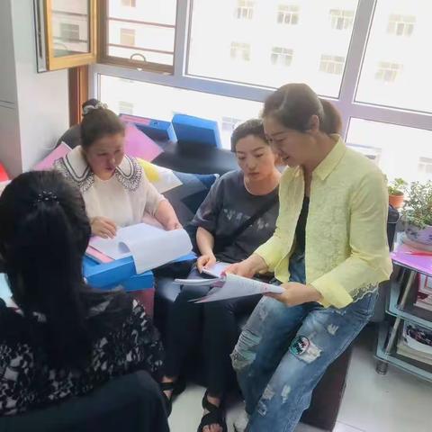 观摩学习强能力   交流共进促提升