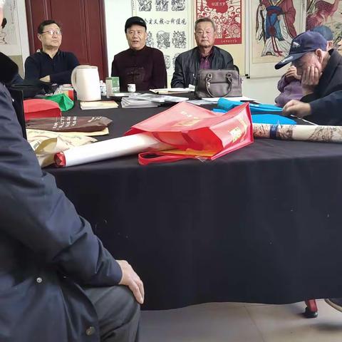 阳春三月春意浓，名家点评书画展！