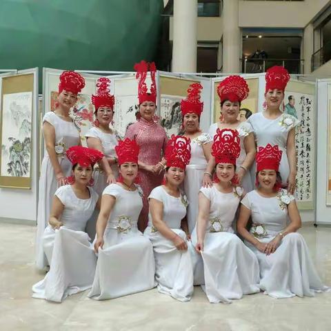 爱剪纸的妹纸们