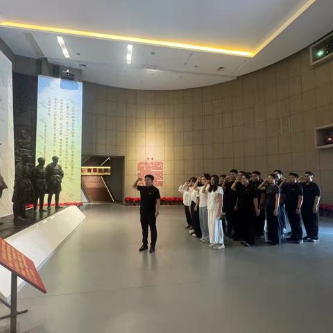 市委办公室开展“赓续红色血脉”主题党日活动