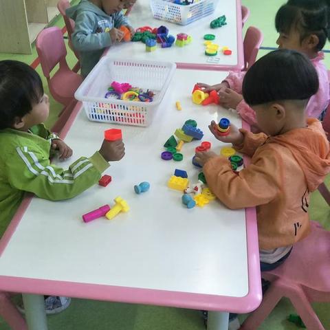 爱丁堡幼儿园小二班