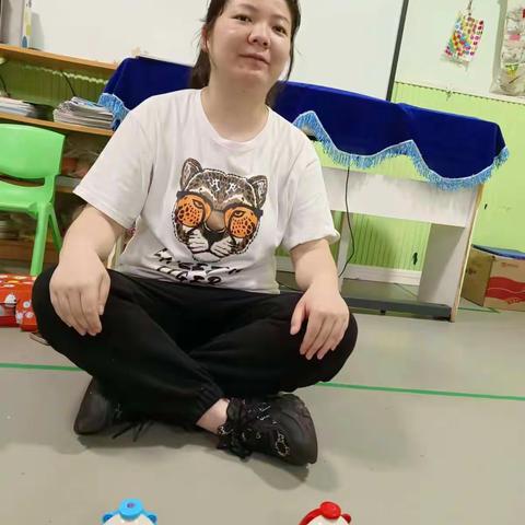 百花幼儿园小三班奥尔夫音乐课《泡泡飞起来》