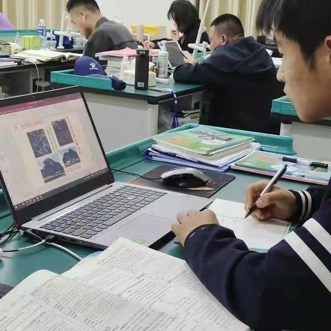 学高为师，身正为范——余干县第三中学四月实习总结