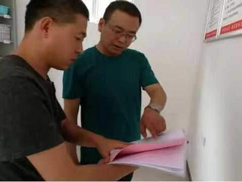 激发群众内生动力作用， 督查爱心超市发挥效能