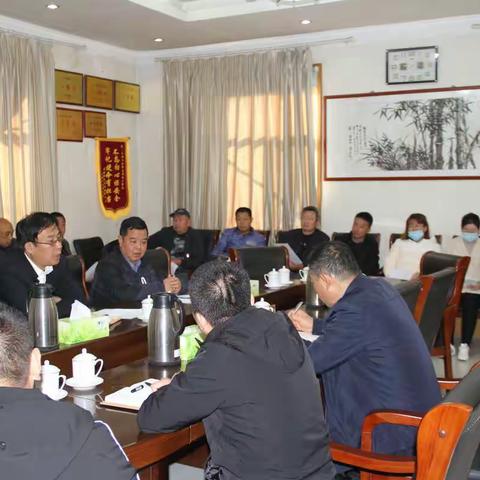 桑梓店街道召开基层党建工作调度会