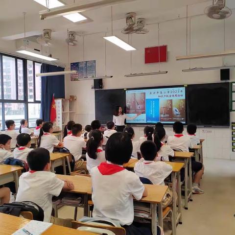 东方半小学开展4.26知识产权日暨扫黄打非，绿色书签宣传活动