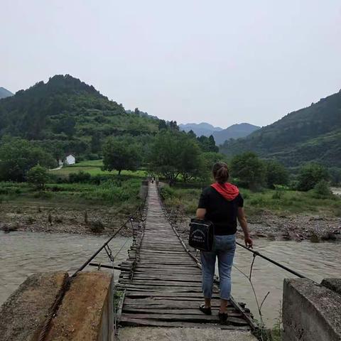 秋雨潇潇，大河滔滔，健康扶贫，坚持到底