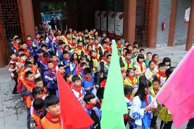 石岗小学2019年研学旅行