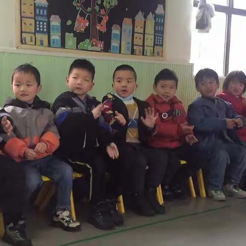 百花幼儿园大二班第六周小日记