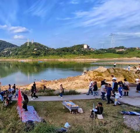 “悠然遇见秋冬的惊艳”，金刚碑秋日江景，——华为P50pro全屏拍摄效果