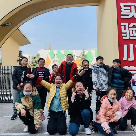 走进东方百货、品企业文化——五（3）班优胜组研学交流活动