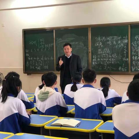 专家引领指导，助力学校发展 ——海南省教育专家莅临我校指导工作