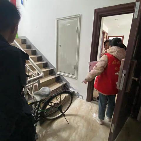 全面摸排，做群众的“安全检查员”