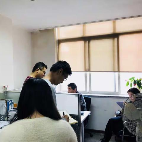 质量安全环保科党小组组织学习贯彻十九大报告精神