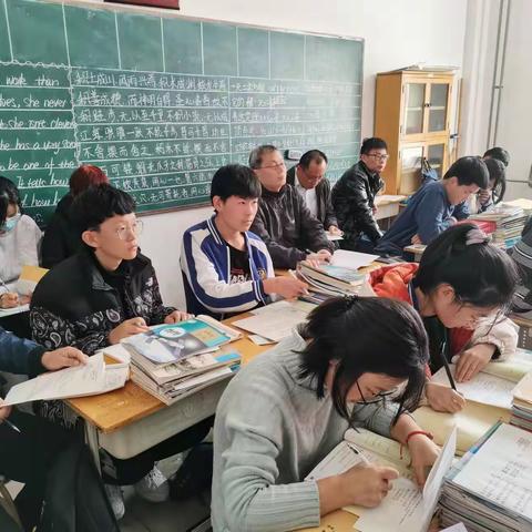 脚踏实地，在视导中进一步成长——红河镇中学数学教学视导