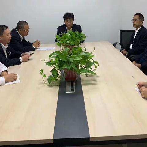 金牛山支行组织全体客服经理参加服务效能提升网络知识竞赛