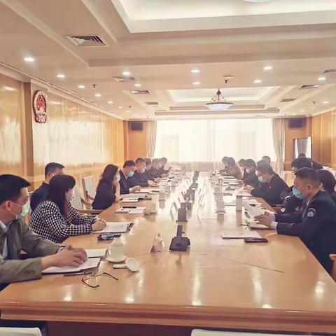 立足本职勇担当，抗疫工作两不误