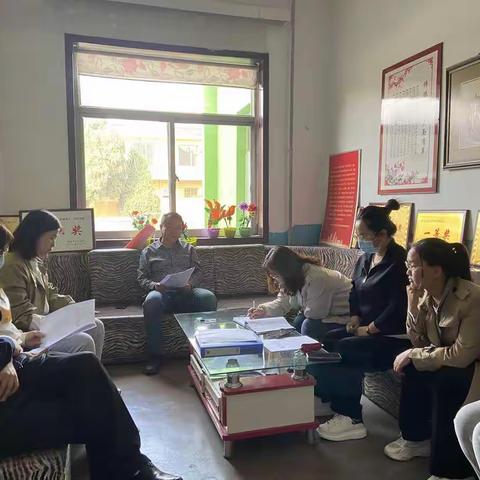 做好疫情防控，守护校园安全——圪垛小学防疫部署会