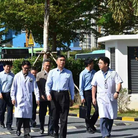 国家卫生健康委副主任李斌莅临三亚市妇幼保健院调研指导