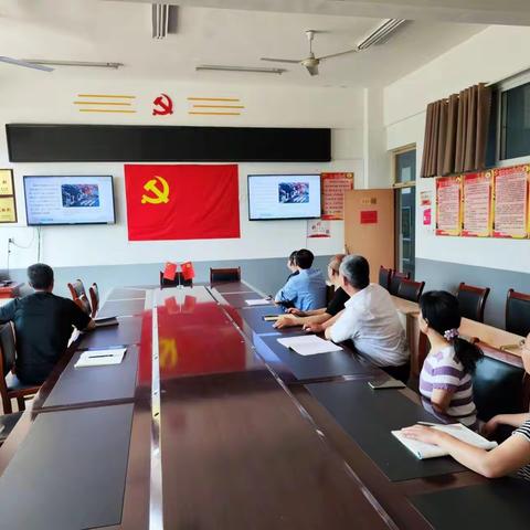 凝心铸魂、笃信笃行----高里中心学校思政课教师学习贯彻习近平新时代中国特色社会主义思想主题教育