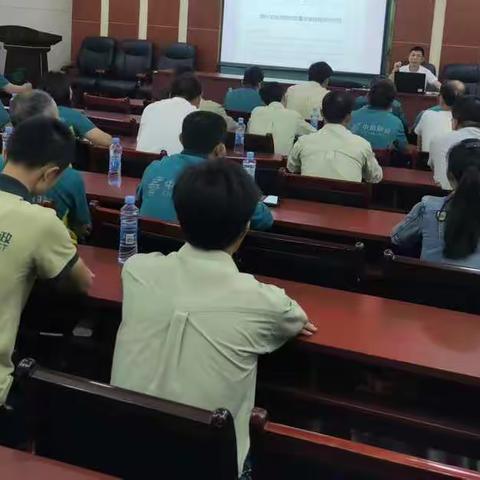 袁州区邮政投递员交通安全暨投递服务质量提升培训